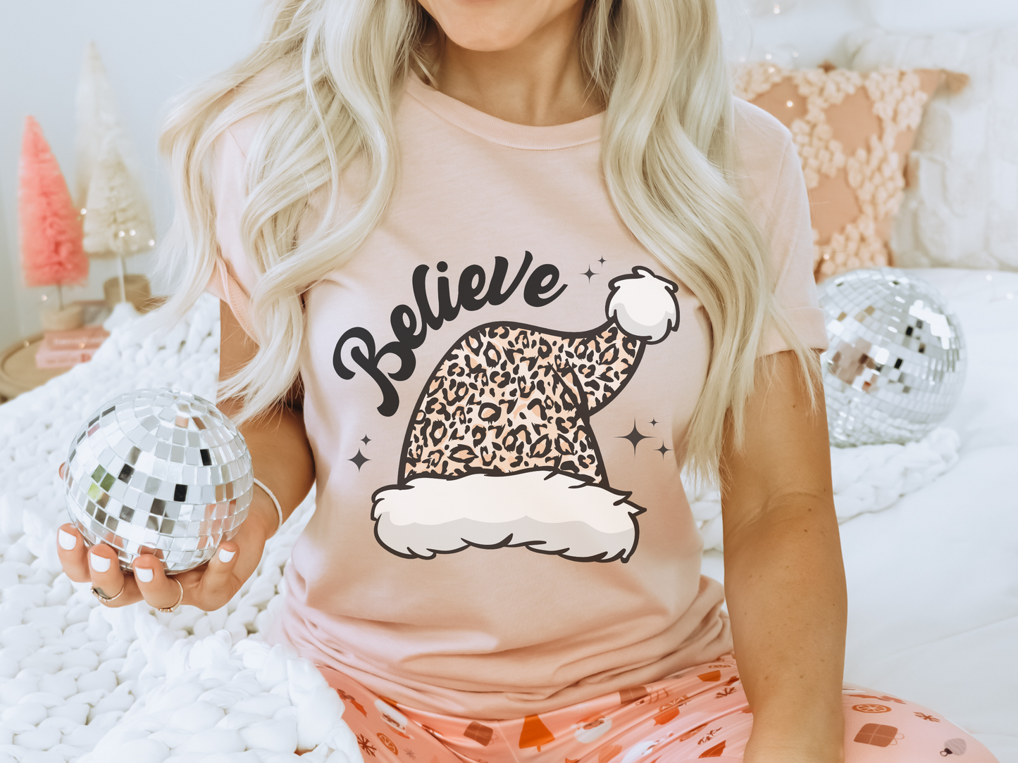 Believe Shirt Leopard Santa Hat
